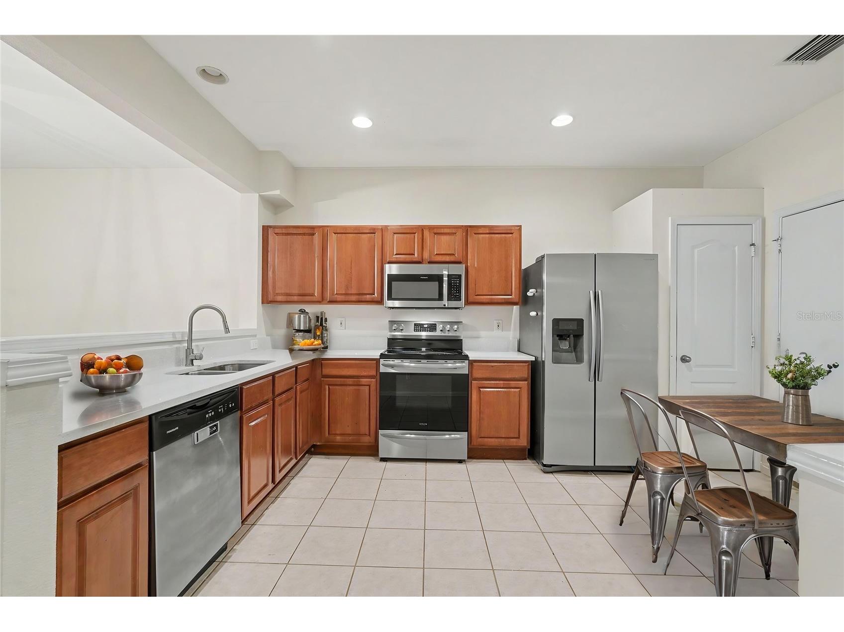 8471 Sandy Beach Street Tampa FL 33634 TB8520922 image6