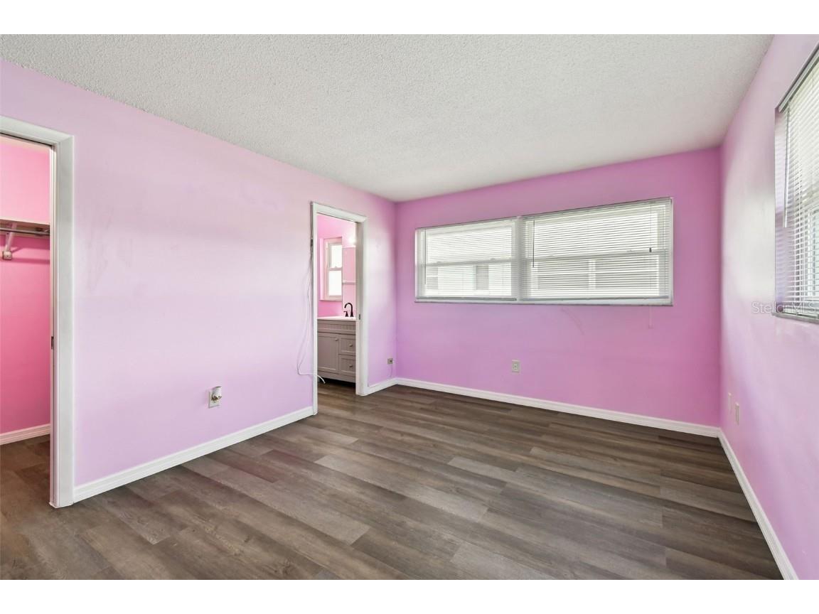 8472 68th Way N Pinellas Park FL 33781 TB8432963 image25