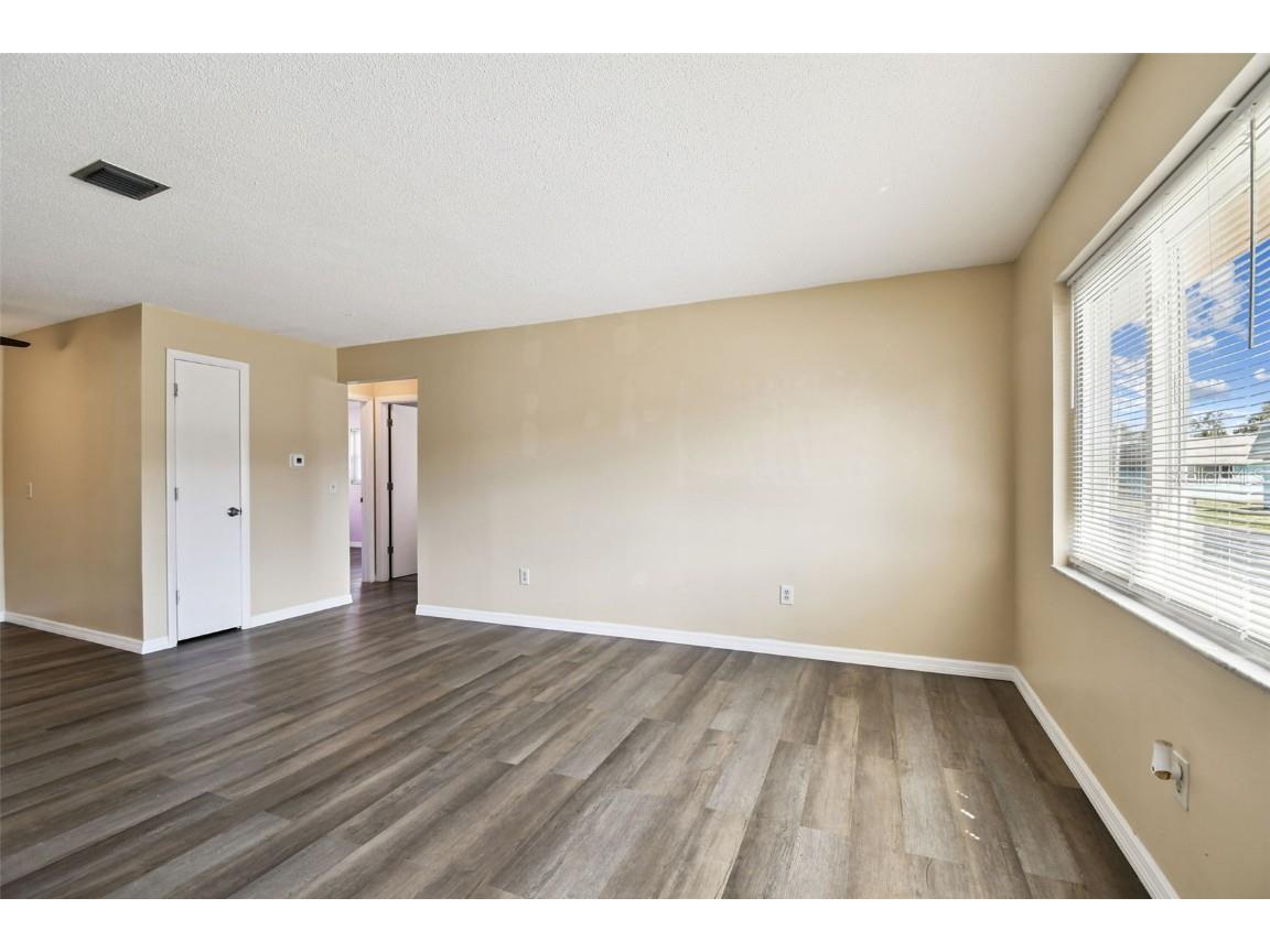 8472 68th Way N Pinellas Park FL 33781 TB8432963 image5