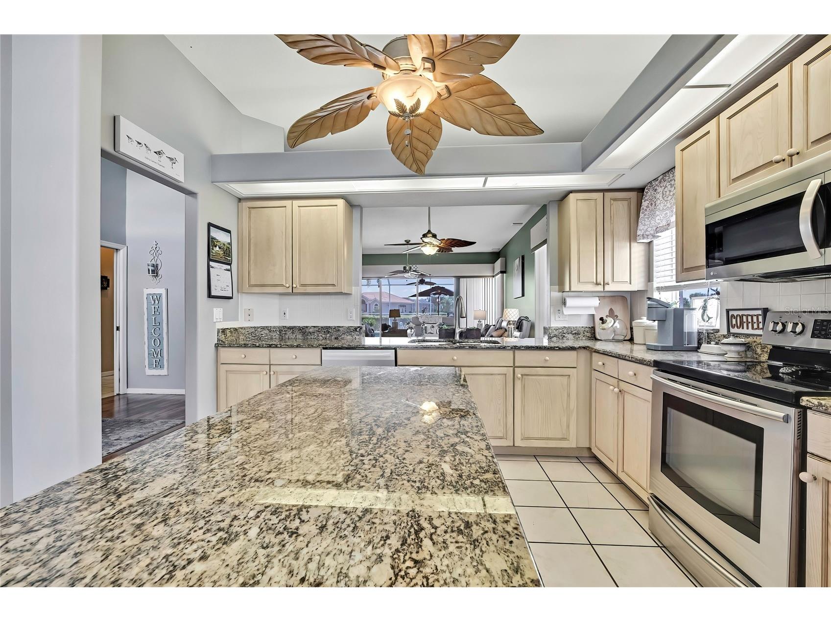 8472 Maybelle Drive Weeki Wachee FL 34613 TB8435233 image26