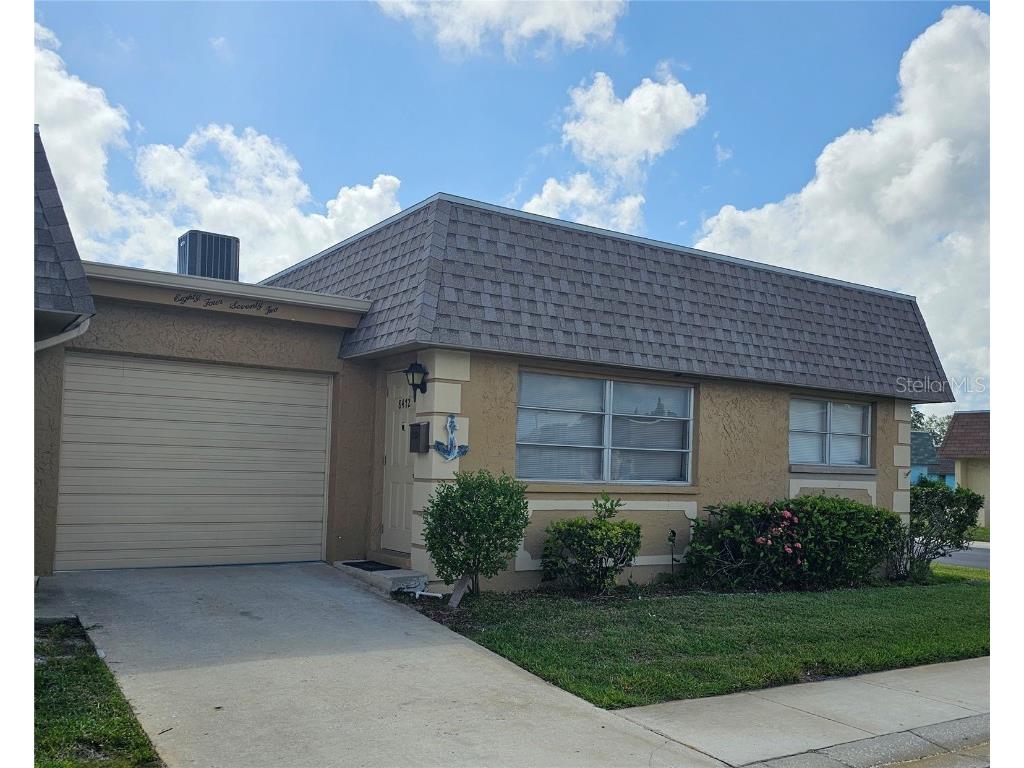 8472 Phillip N #13 Pinellas Park FL 33781 U8205602 image1