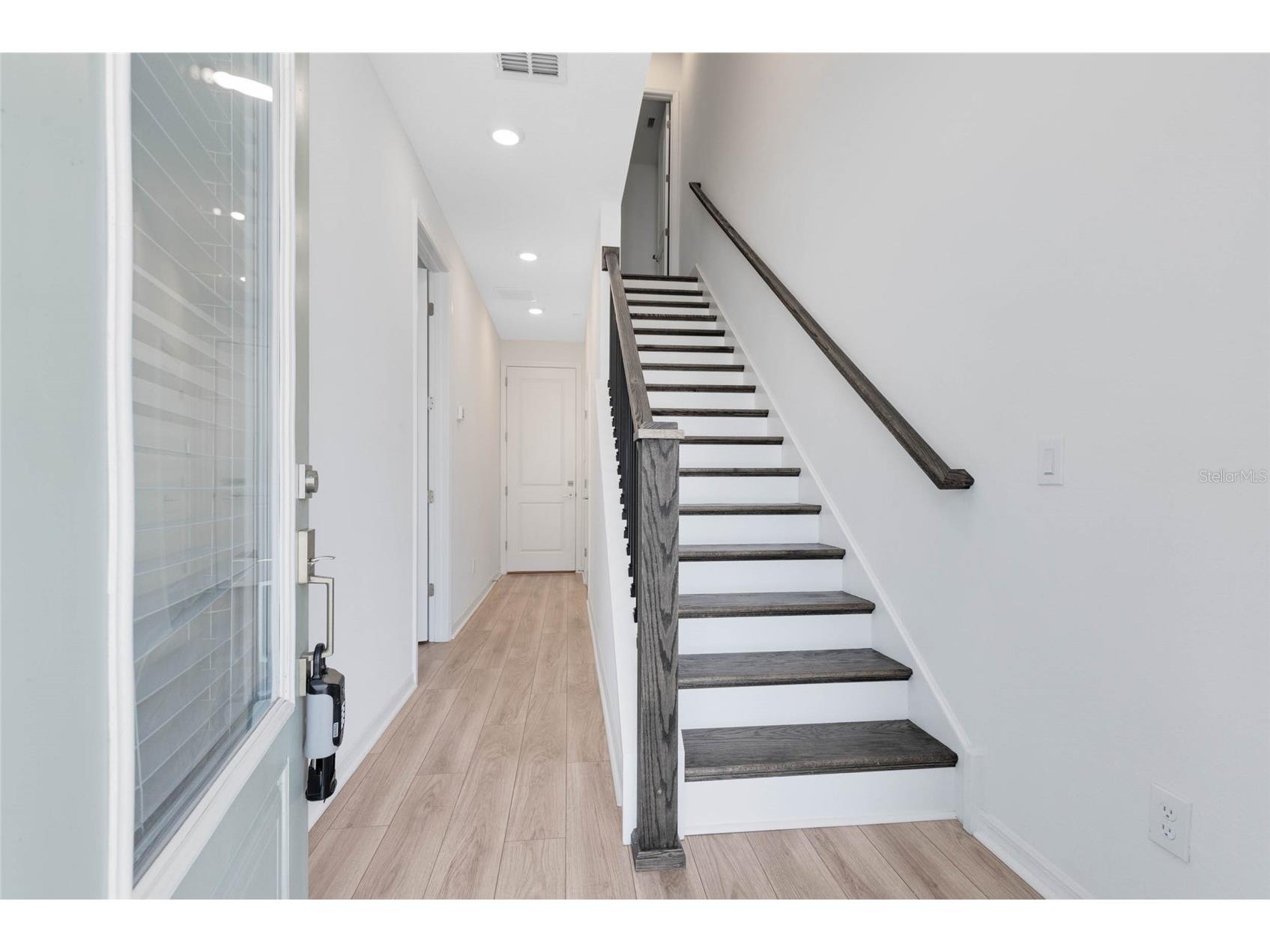 8472 Sperry Street Orlando FL 32827 O6415249 image2