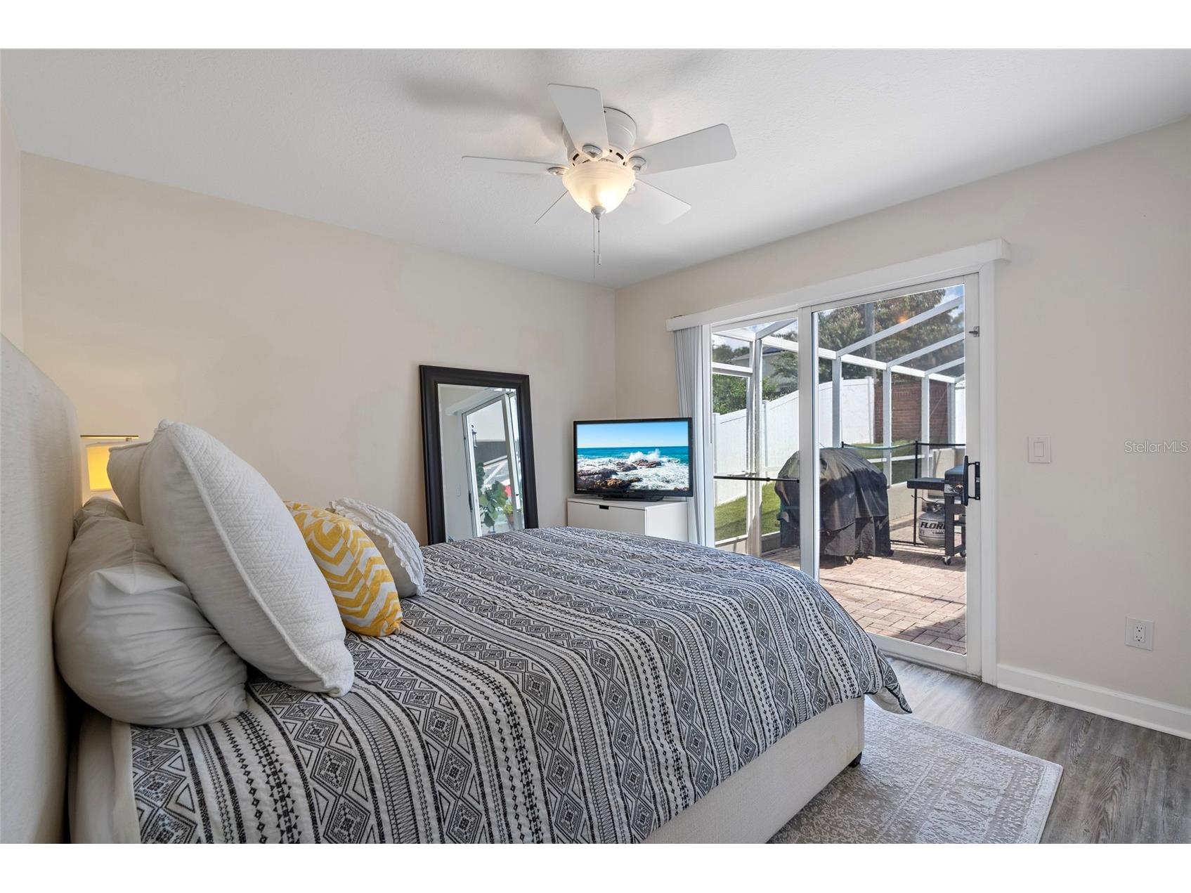 8473 Island Palm Circle Orlando FL 32835 TB8514474 image18
