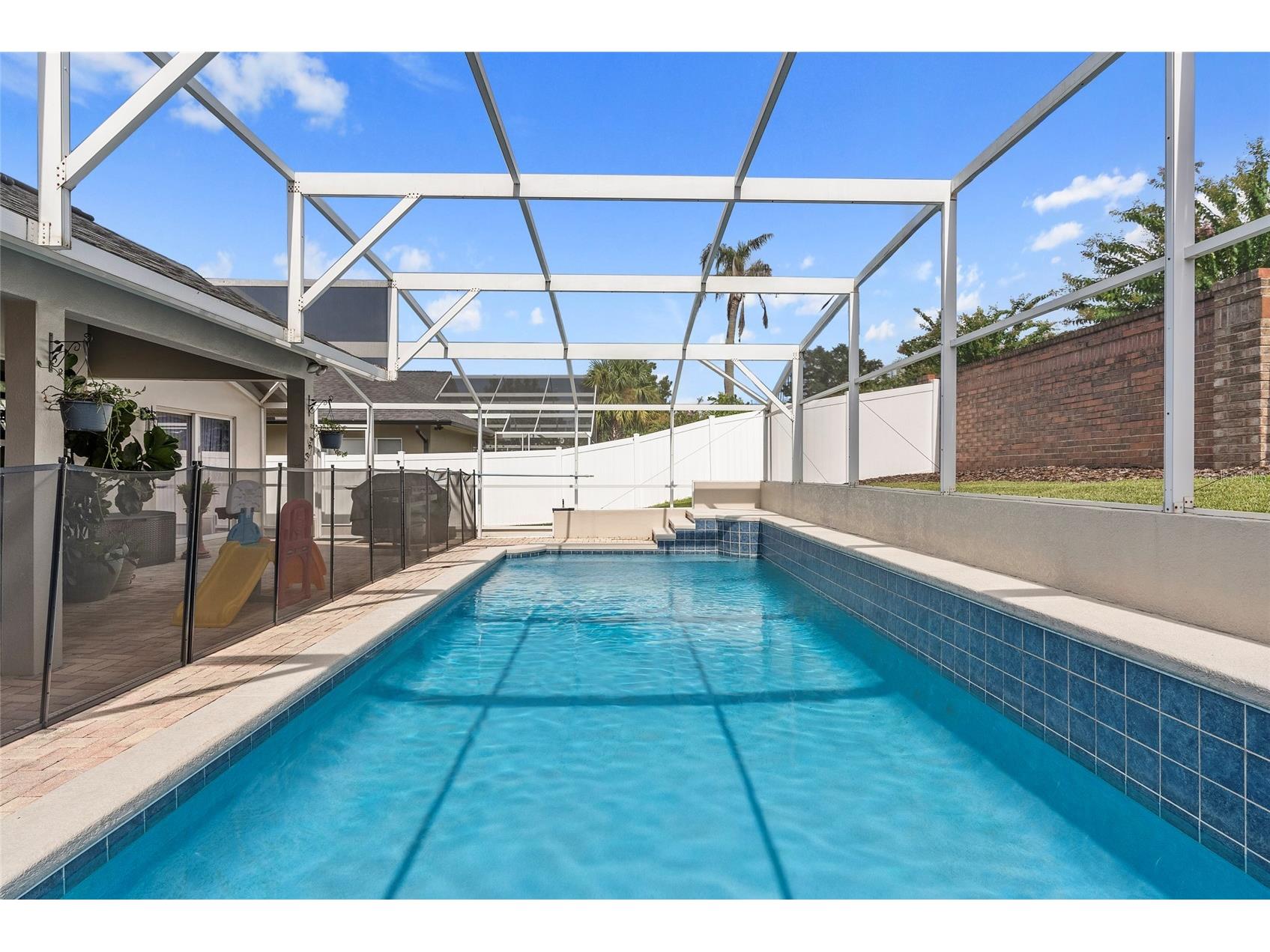 8473 Island Palm Circle Orlando FL 32835 TB8514474 image28