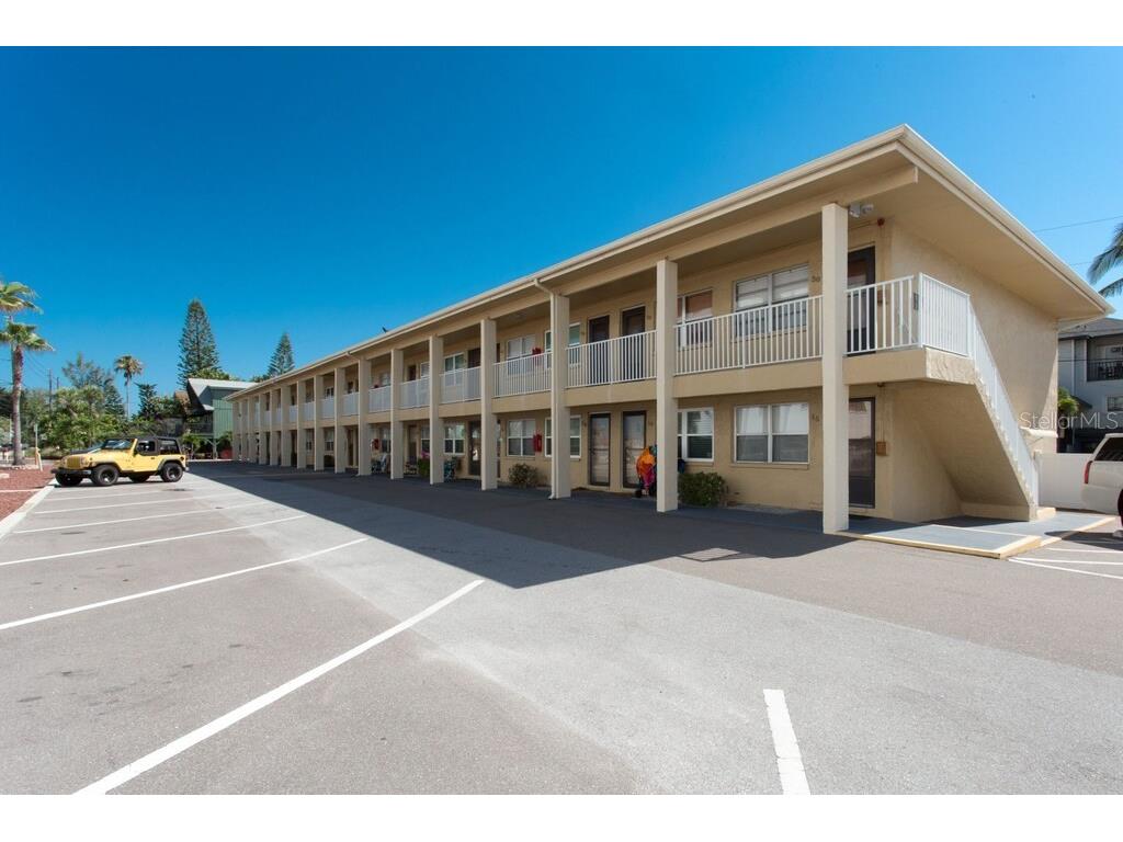 8475 W Gulf Boulevard #12A Treasure Island FL 33706 TB8481633 image1