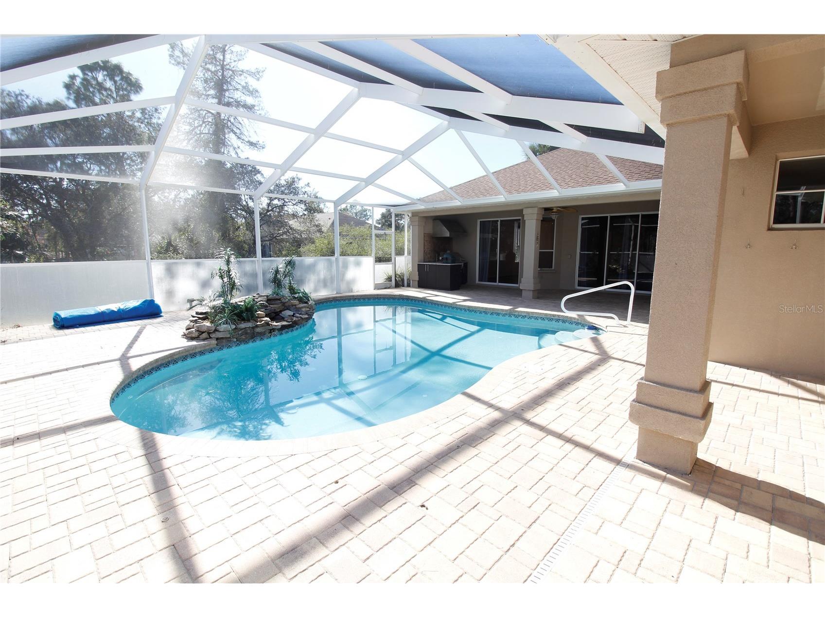 8476 Madrid Road Weeki Wachee FL 34613 O6369630 image23