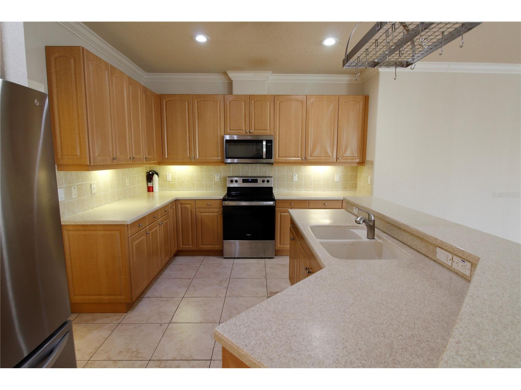 8476 Madrid Road Weeki Wachee FL 34613 O6369630 image34
