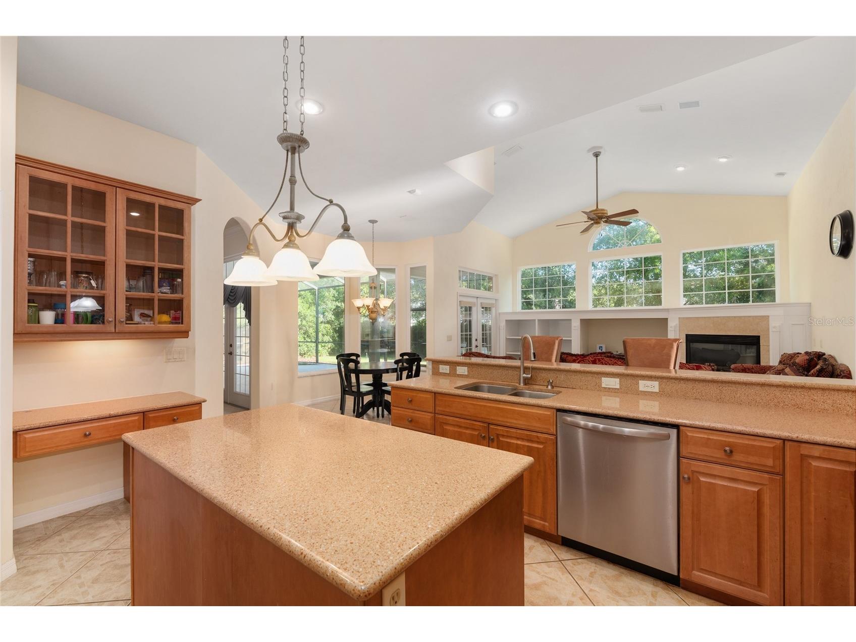 8476 SW 10th Road Gainesville FL 32607 GC539789 image10