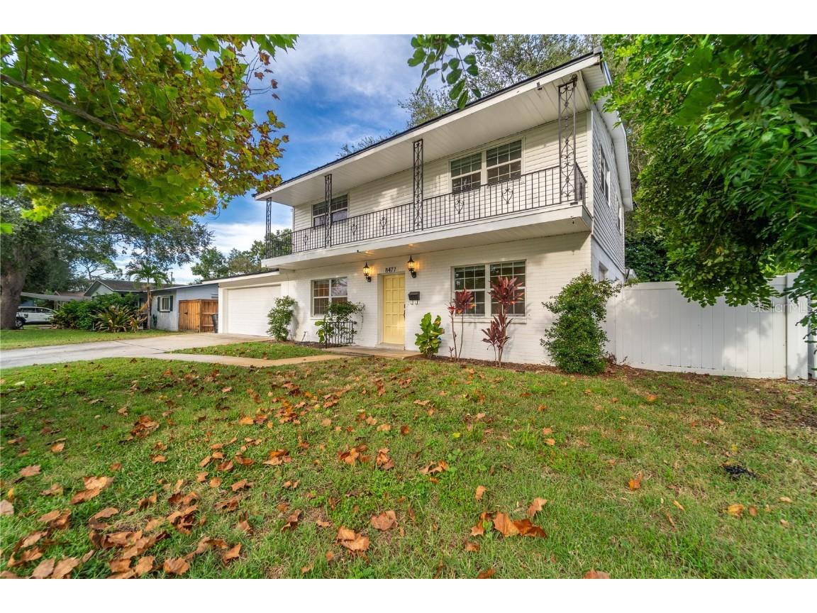 8477 14th St N Saint Petersburg FL 33702 TB8432392 image6