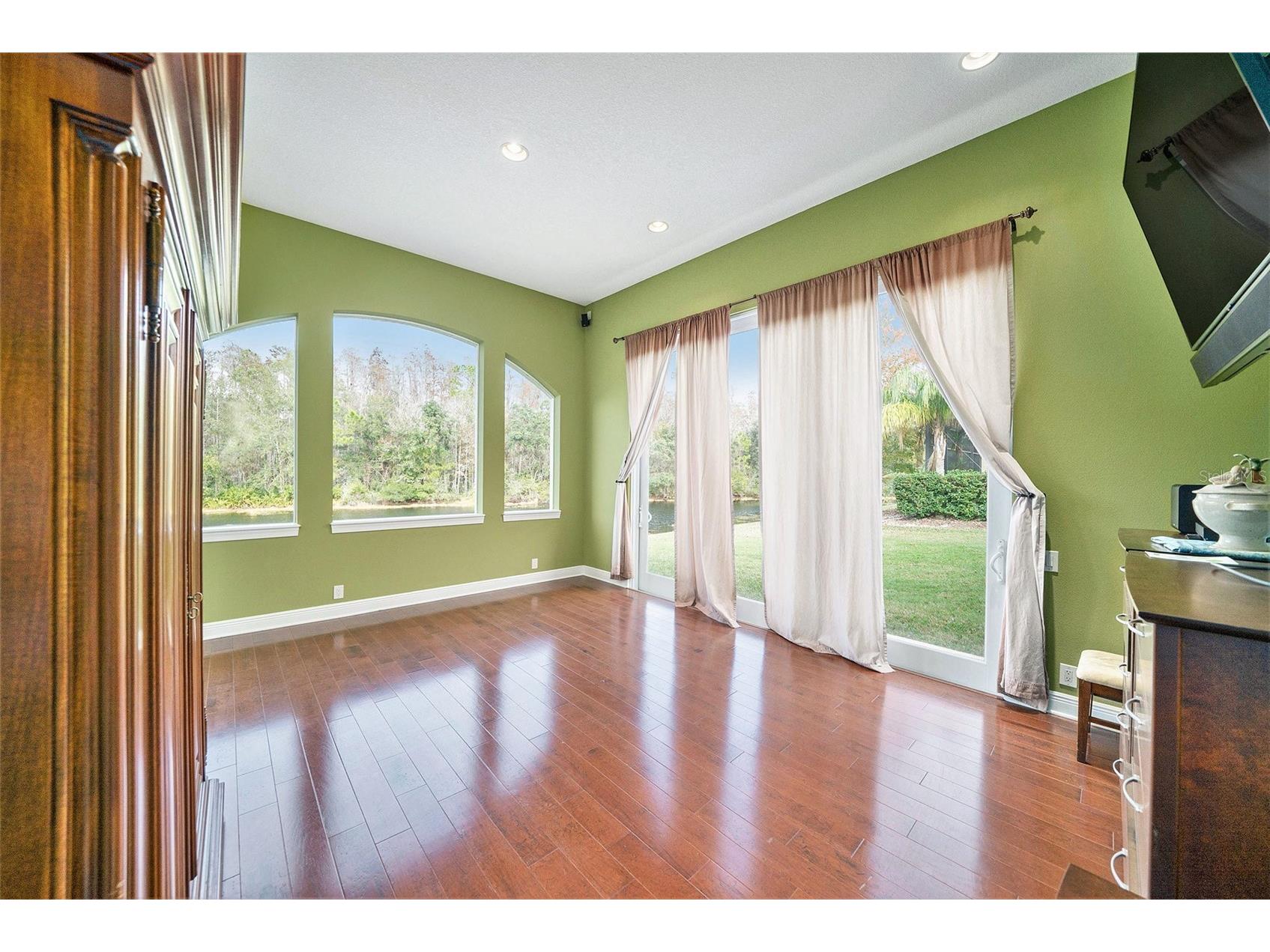 8478 Dunham Station Drive Tampa FL 33647 TB8499829 image13