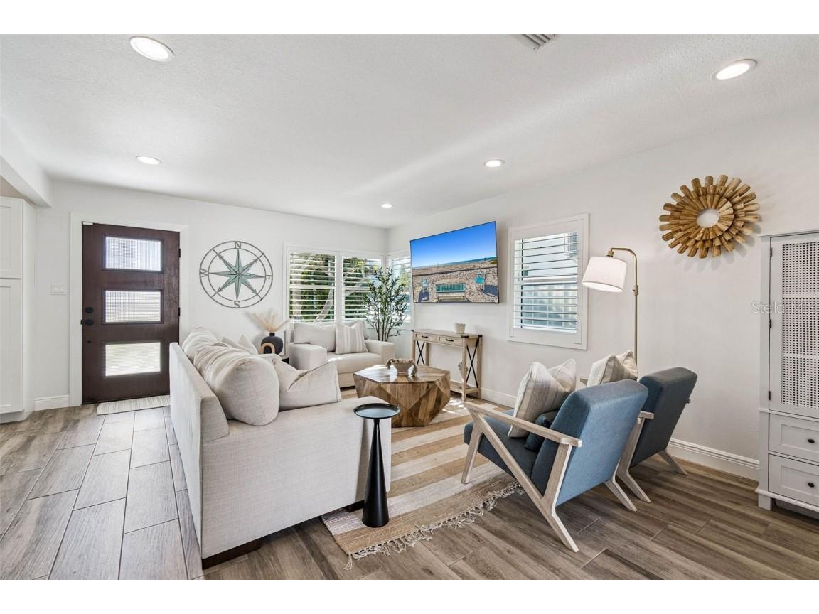 848 180th Avenue E Redington Shores FL 33708 TB8449394 image18