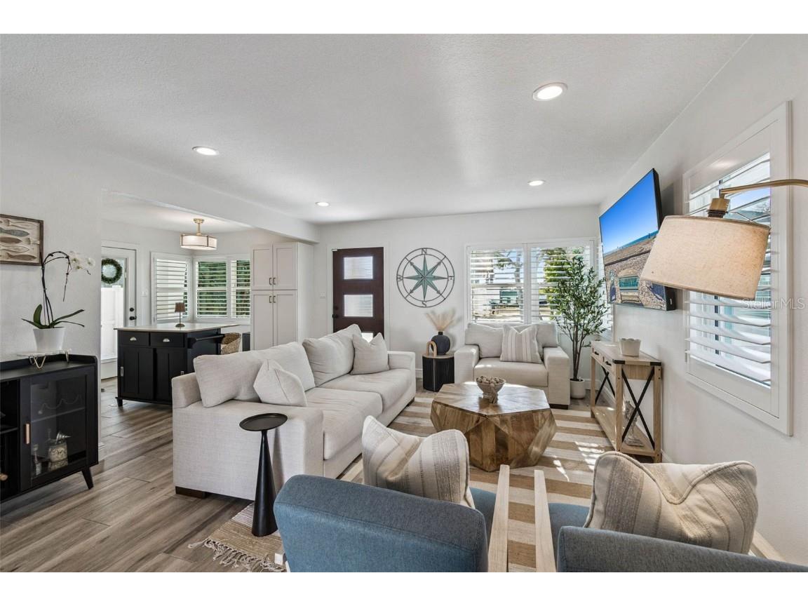 848 180th Avenue E Redington Shores FL 33708 TB8449394 image19