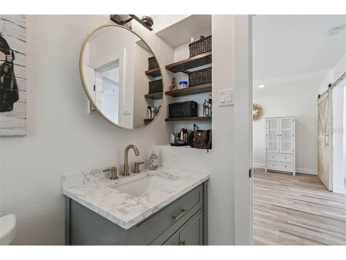 848 180th Avenue E Redington Shores FL 33708 TB8449394 image34