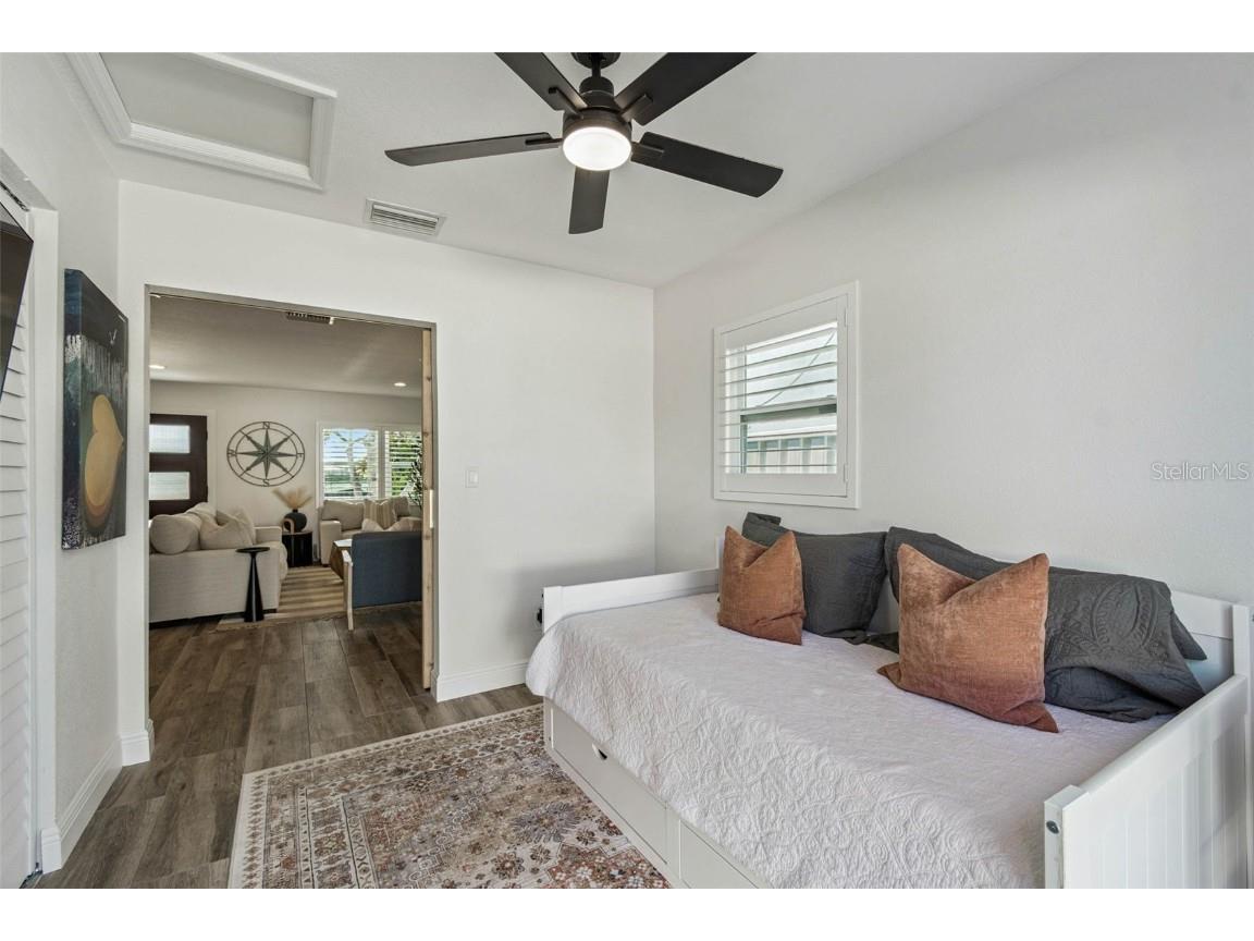 848 180th Avenue E Redington Shores FL 33708 TB8449394 image38