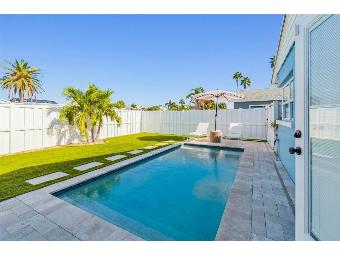 848 180th Avenue E Redington Shores FL 33708 TB8449394 image41