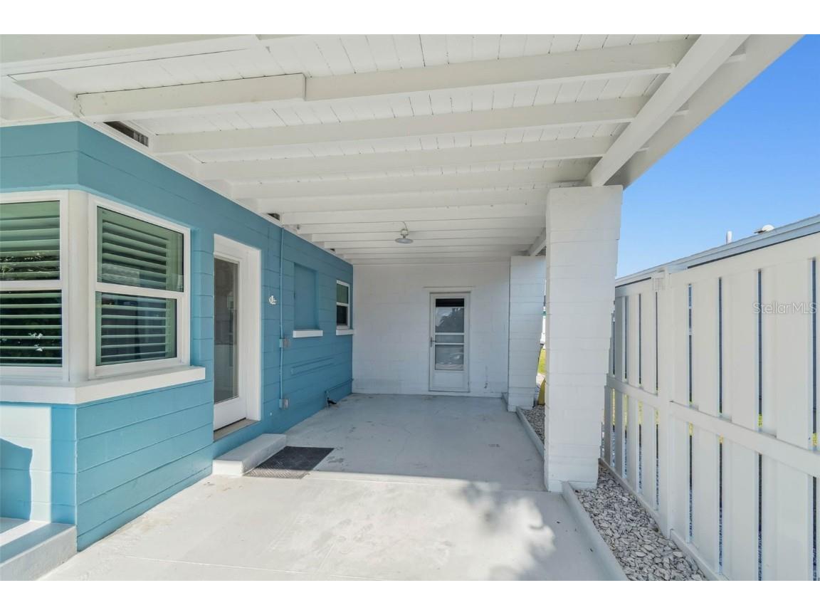 848 180th Avenue E Redington Shores FL 33708 TB8449394 image7