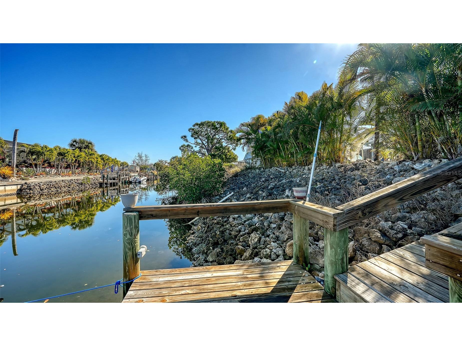 848 E 4th Street Englewood FL 34223 A4678239 image51