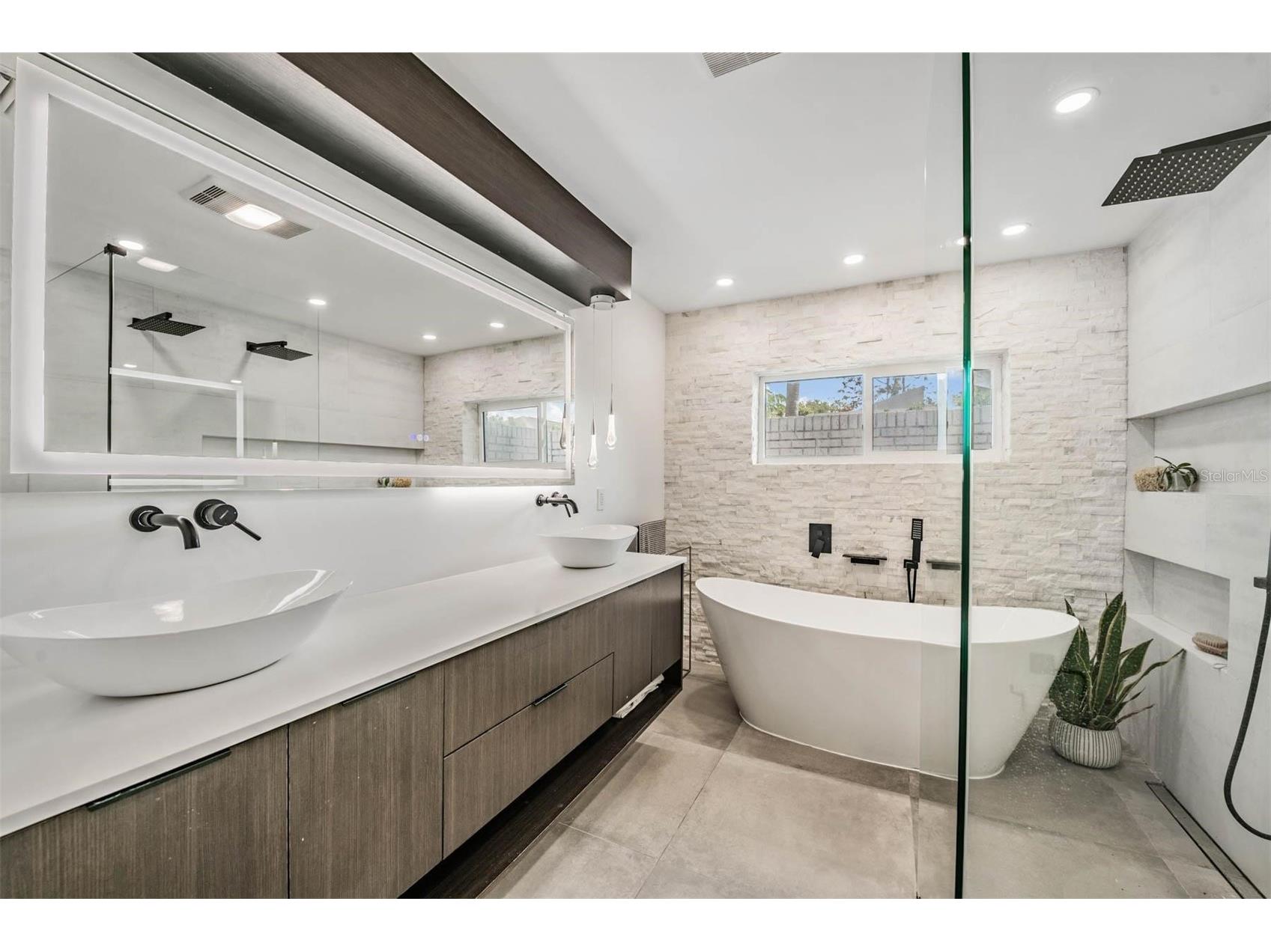 848 Hillside Drive Palm Harbor FL 34683 TB8501725 image24