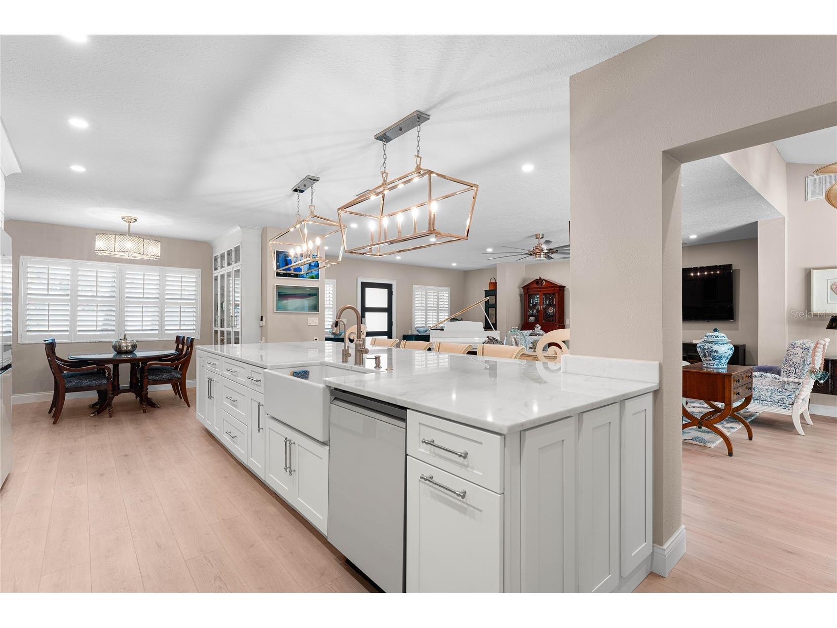 848 Mandalay Avenue Clearwater Beach FL 33767 TB8466825 image12