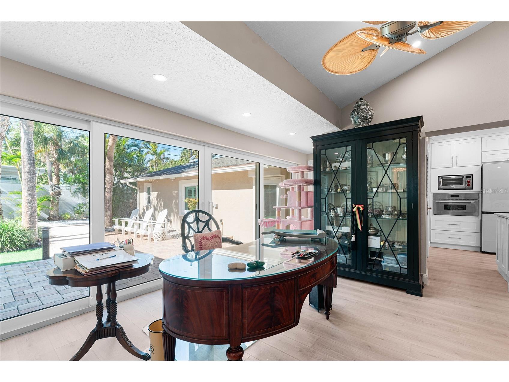 848 Mandalay Avenue Clearwater Beach FL 33767 TB8466825 image24