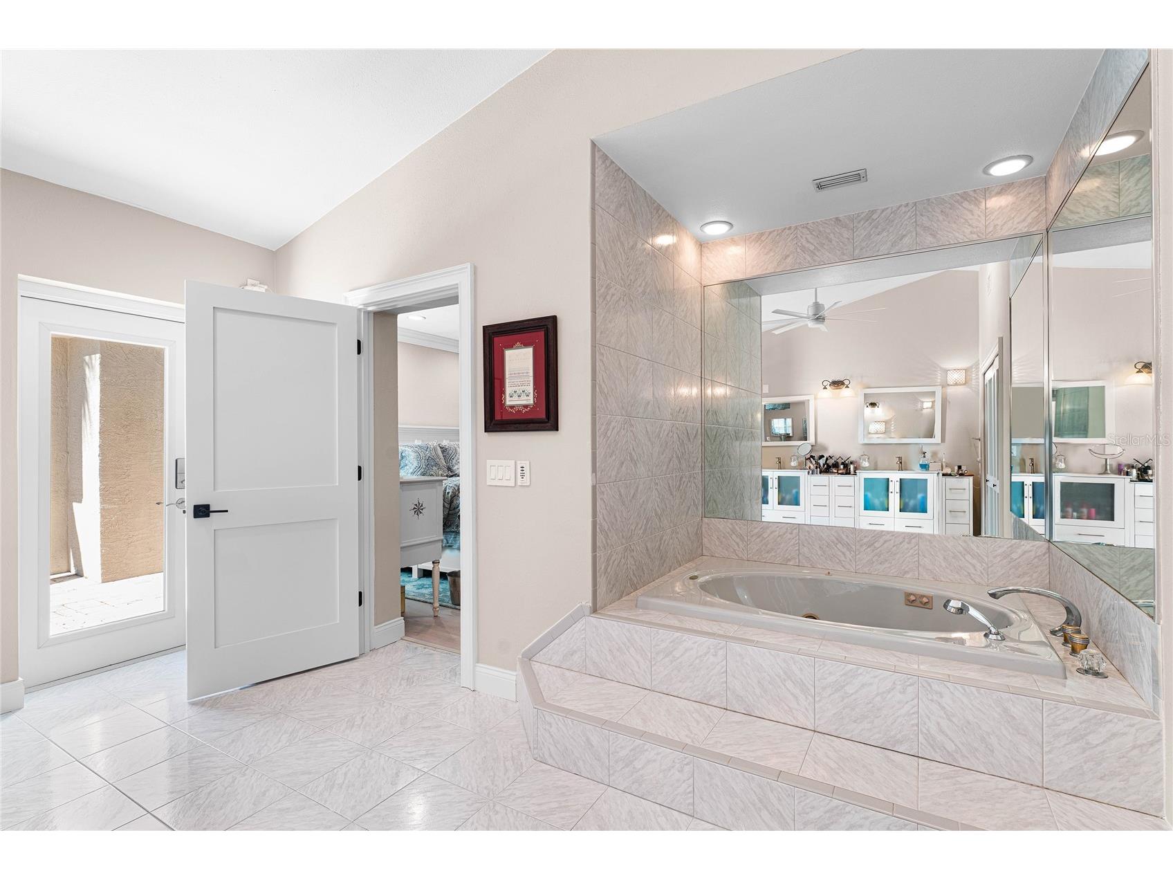 848 Mandalay Avenue Clearwater Beach FL 33767 TB8466825 image28