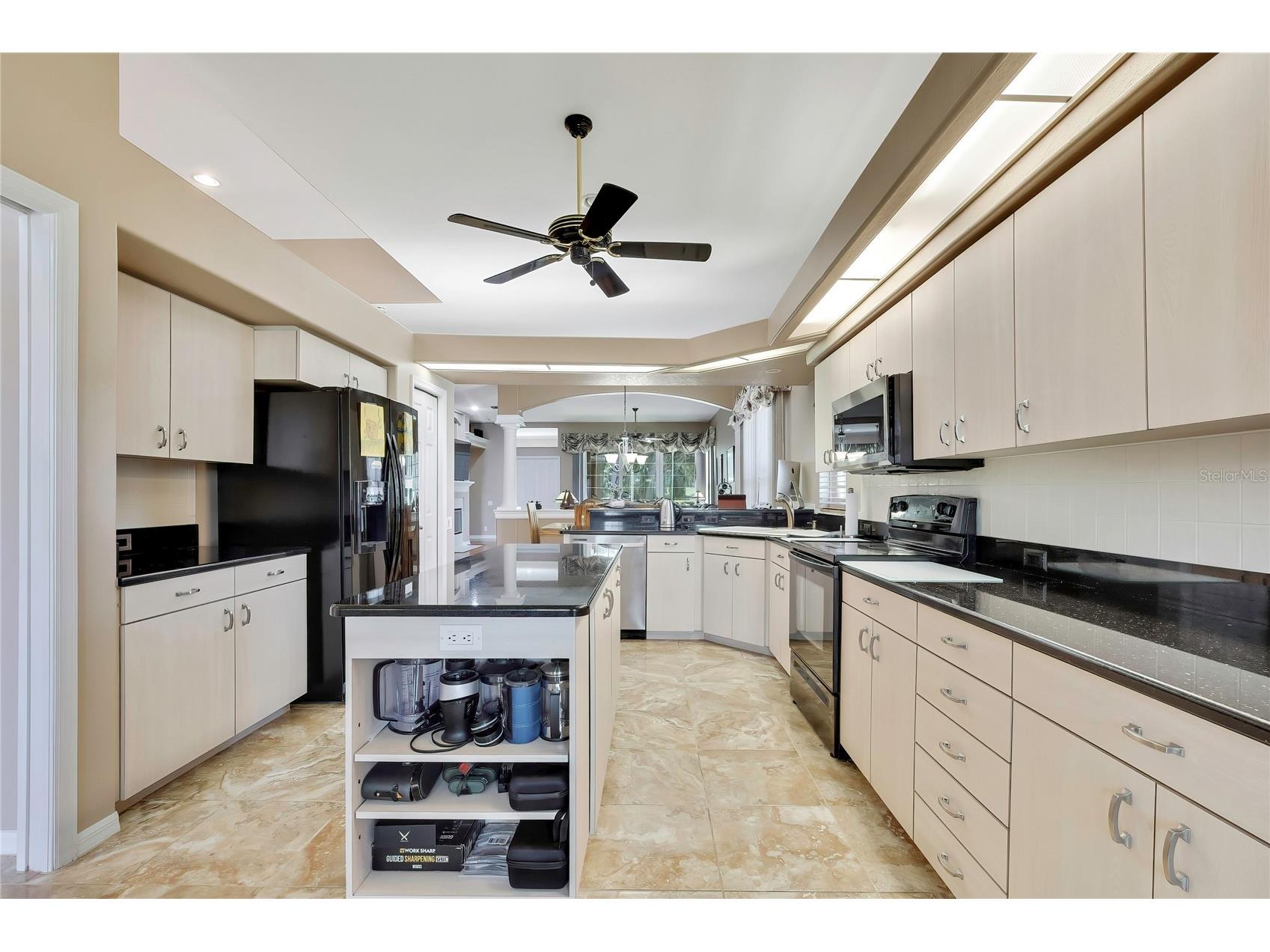 8480 Maybelle Drive Weeki Wachee FL 34613 W7886134 image14