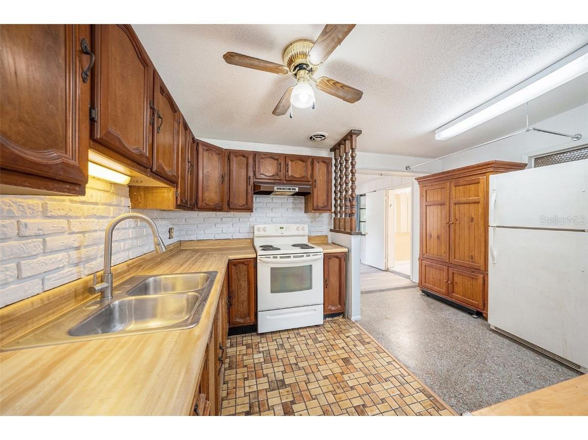 8481 93rd Avenue Seminole FL 33777 TB8443513 image15