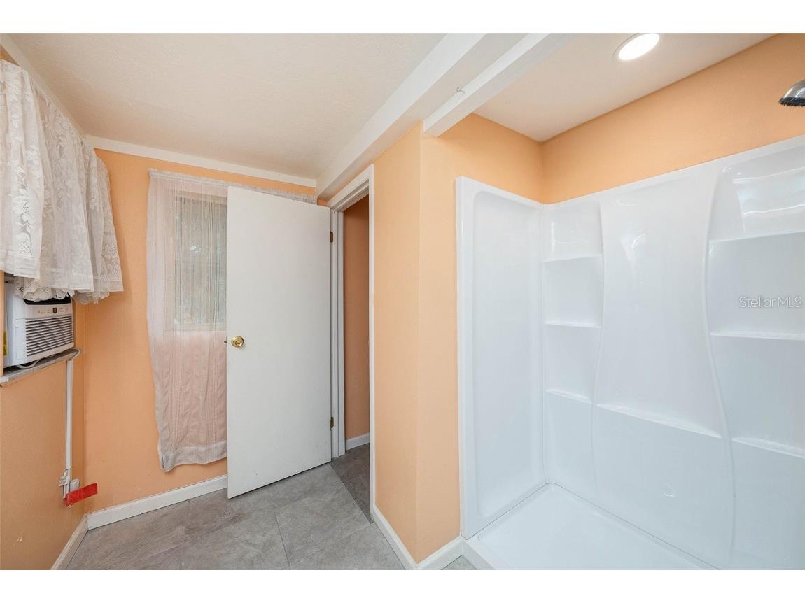 8481 93rd Avenue Seminole FL 33777 TB8443513 image23