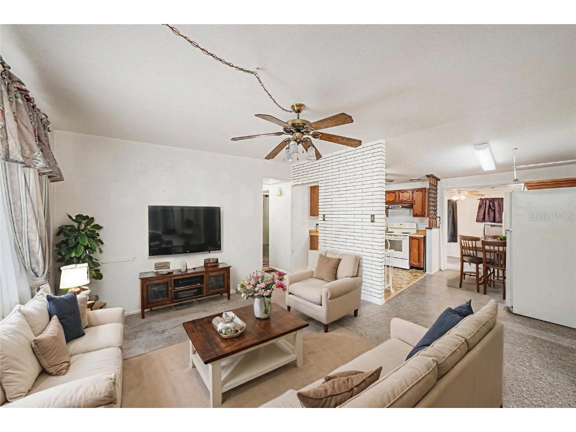 8481 93rd Avenue Seminole FL 33777 TB8443513 image5