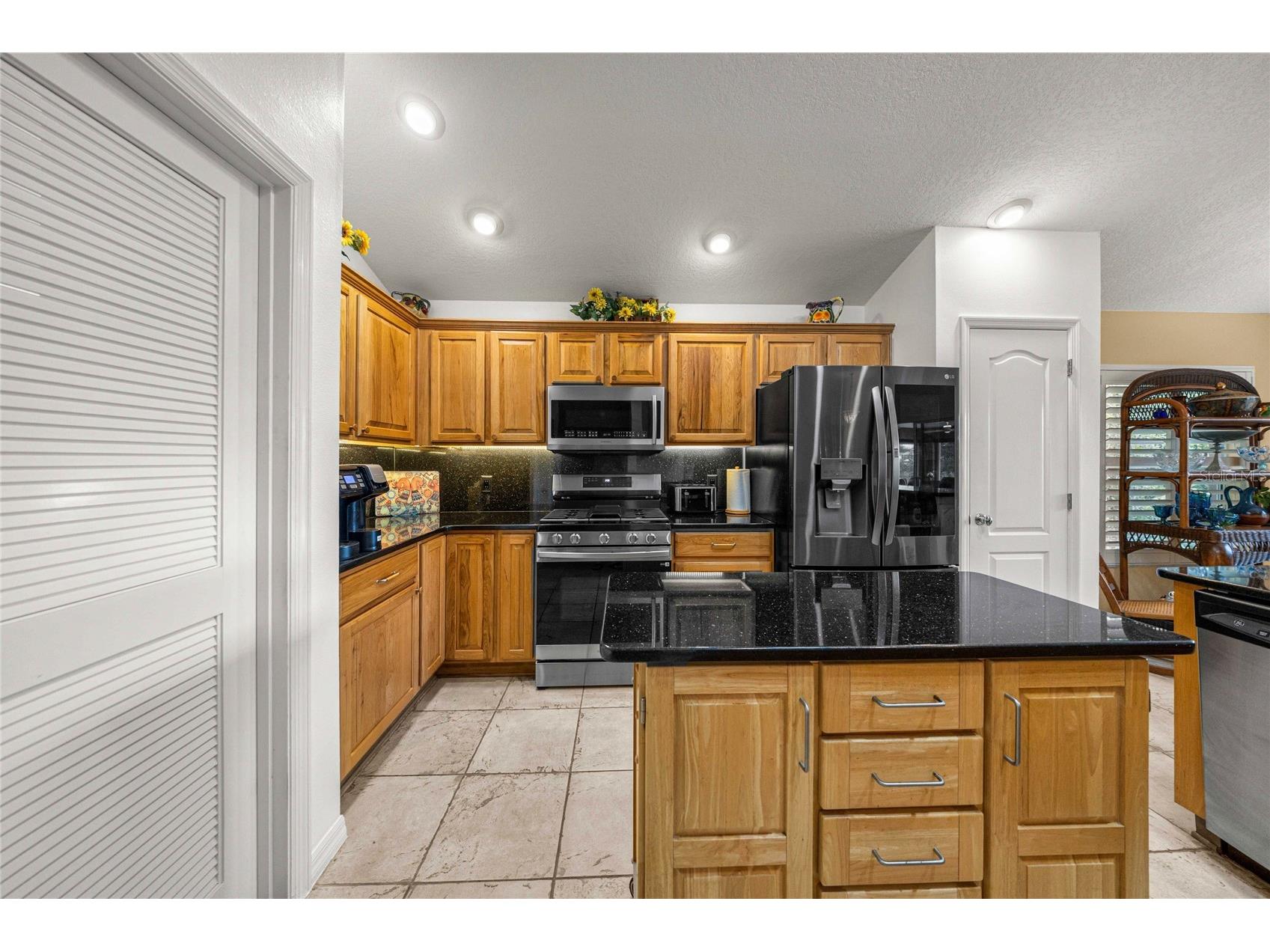 8481 SE 168th Kittredge Loop The Villages FL 32162 - INTERIOR LAKE NANCY LOPEZ TB8524279 image22
