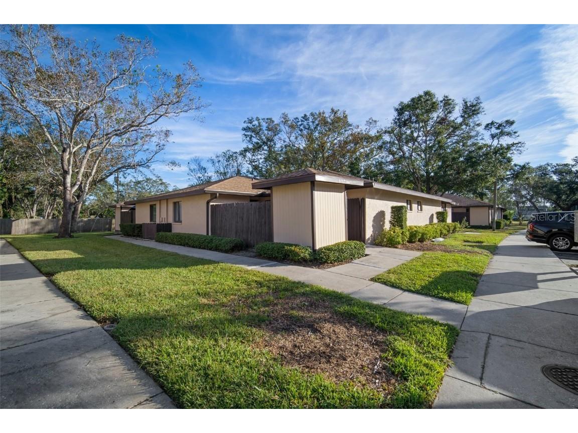 8482 60th Street N #802 Pinellas Park FL 33781 TB8328054 image1