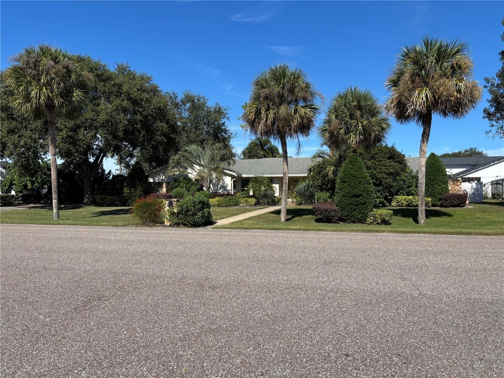 8483 Bay Hill Boulevard Orlando FL 32819 - BUTLER CHAIN OF LAKES O6349808 image1