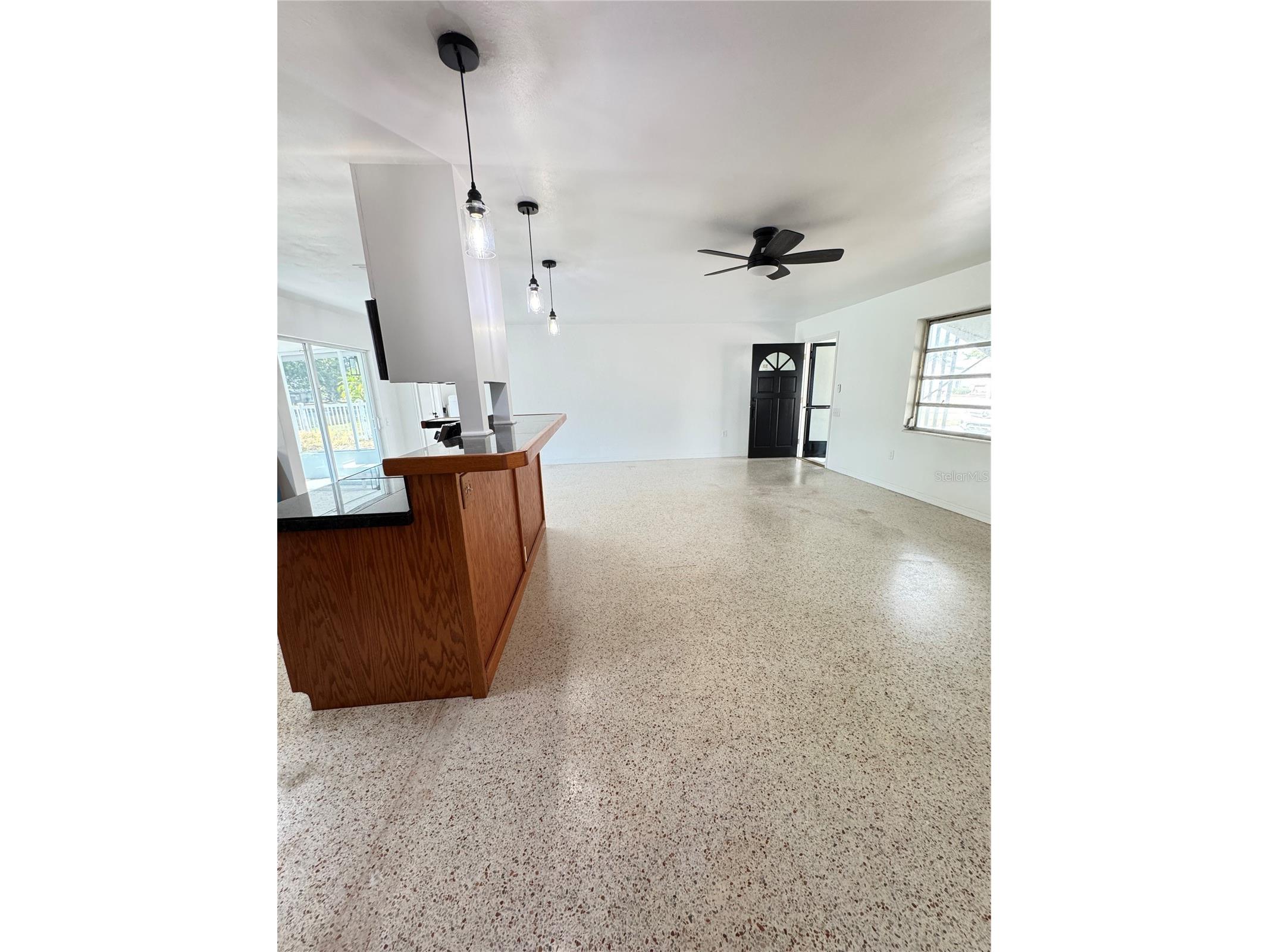 8484 120th Street Seminole FL 33772 TB8484194 image11