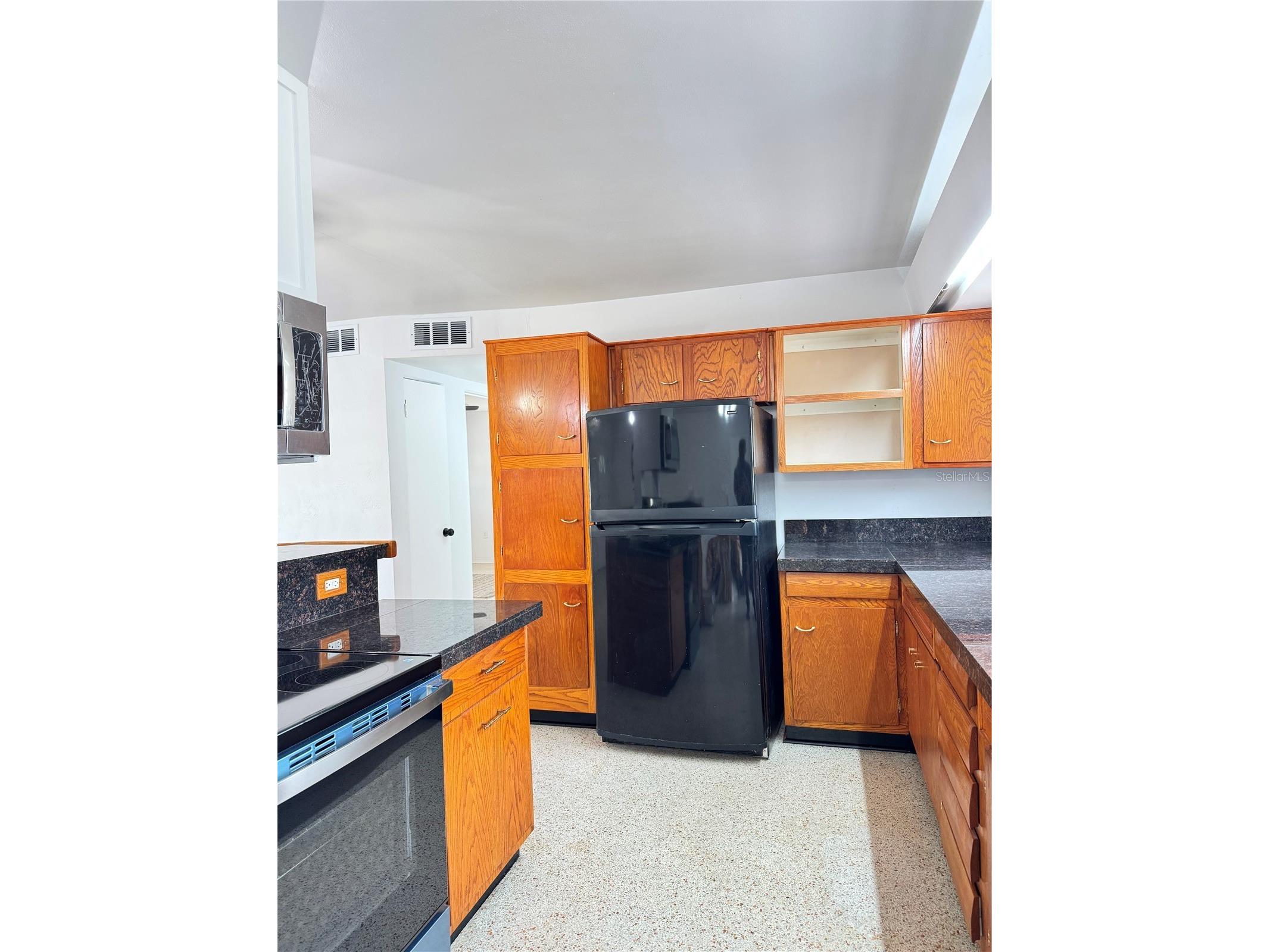 8484 120th Street Seminole FL 33772 TB8484194 image14