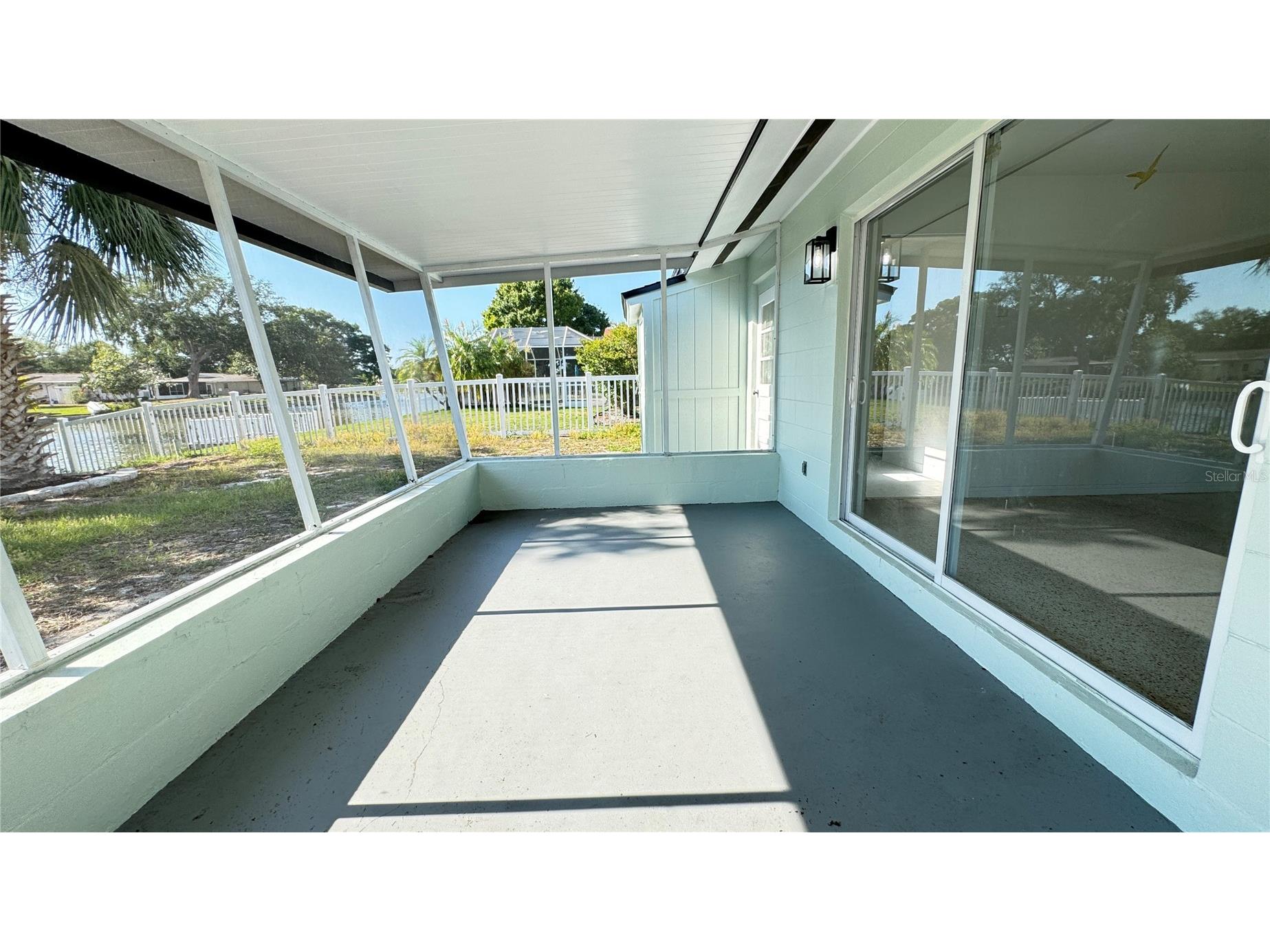 8484 120th Street Seminole FL 33772 TB8484194 image27