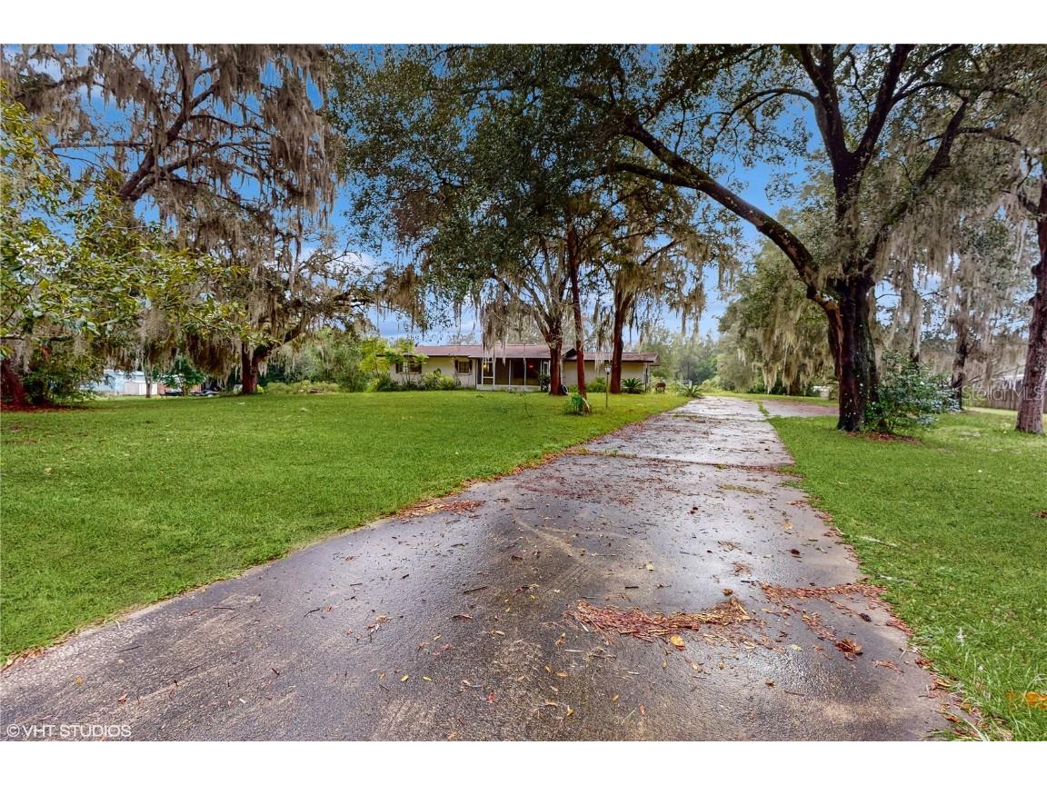 8484 E Daniels Road Floral City FL 34436 W7858683 image1