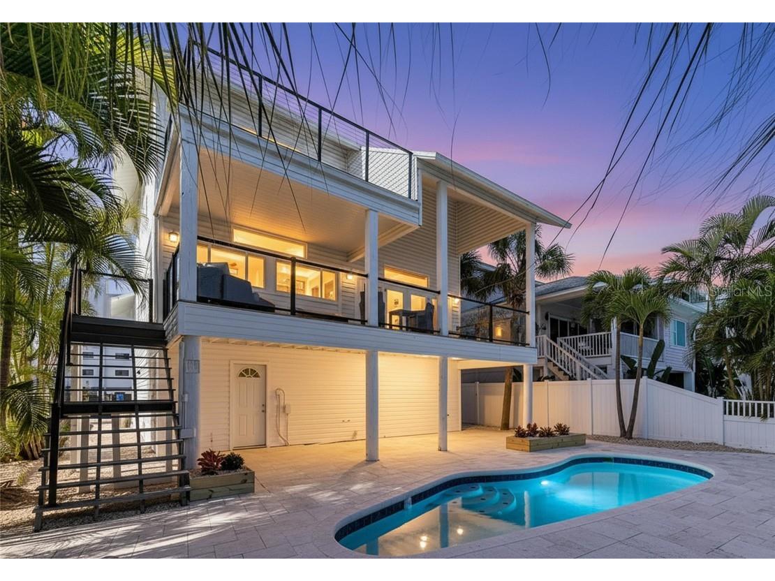 8485 Blind Pass Drive Treasure Island FL 33706 - BLIND PASS TB8445664 image1