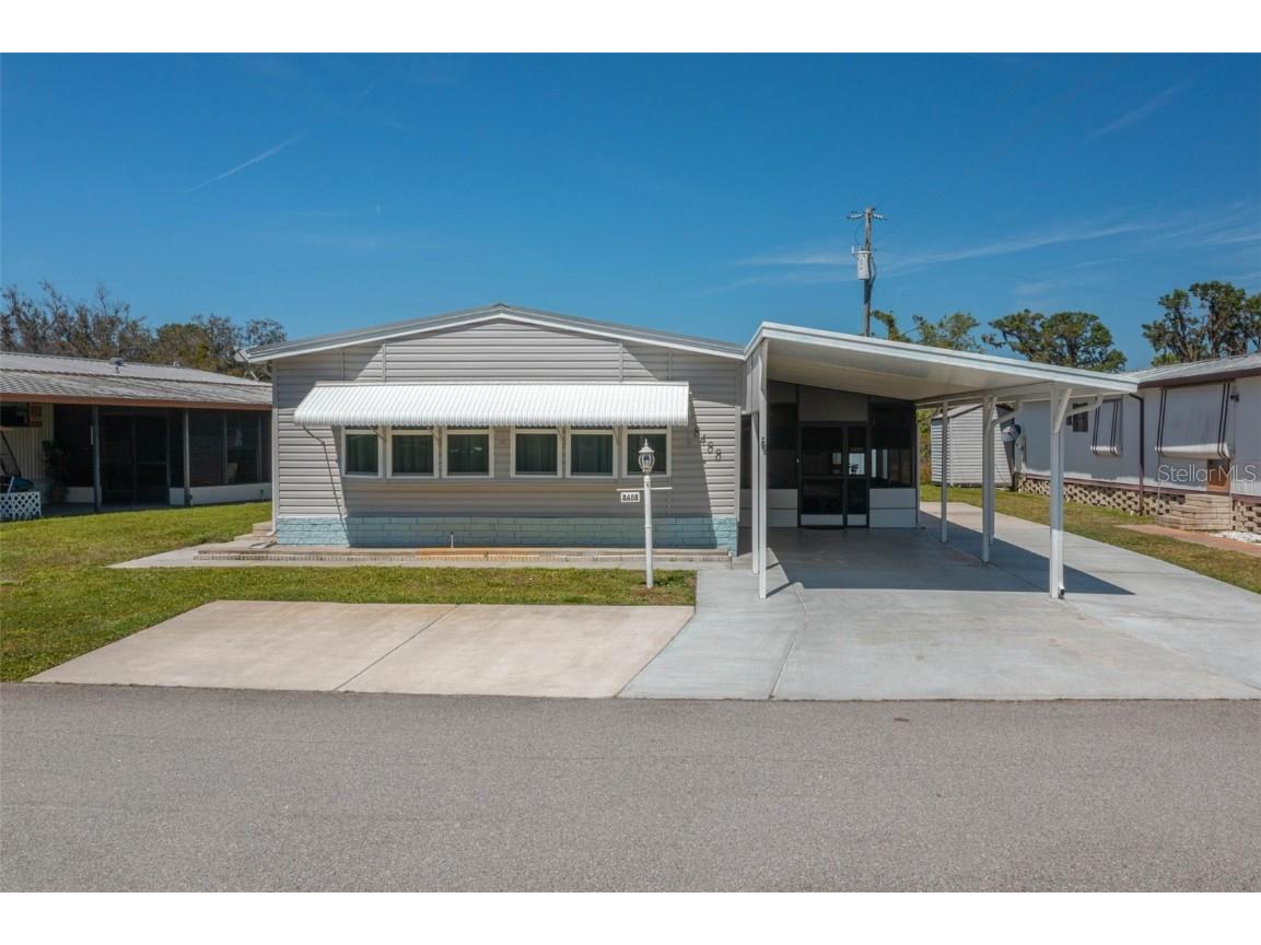 8488 Breeze Hill Drive Lake Wales FL 33898 - LAKE WALK IN WATER P4934247 image1