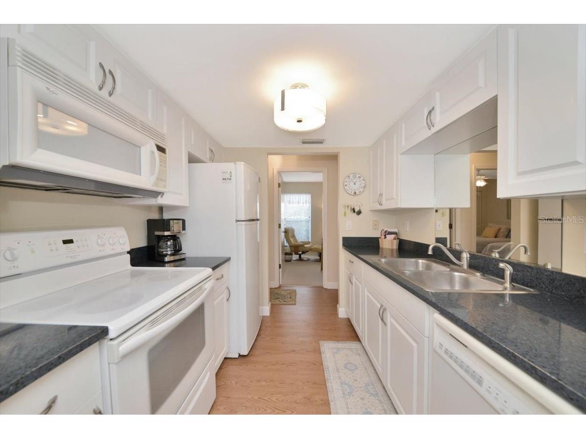 849 Audubon Drive #839 Bradenton FL 34209 A4685282 image15