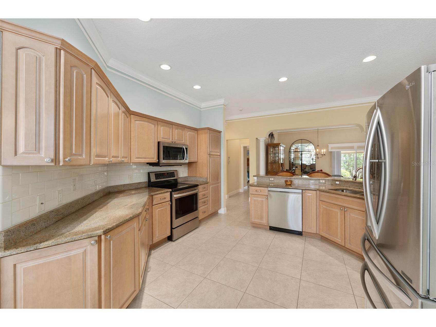849 Maybank Loop The Villages FL 32162 G5111779 image6