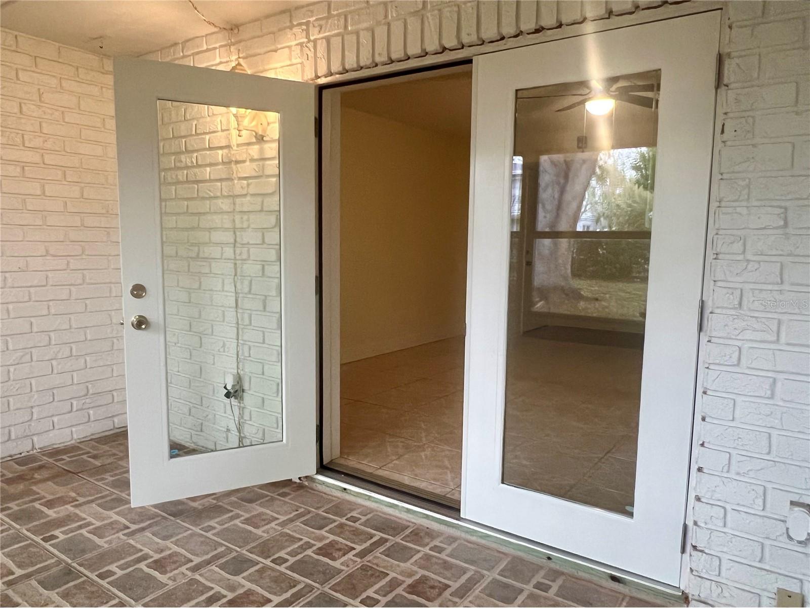 8490 13th Street N #A Saint Petersburg FL 33702 TB8480212 image17