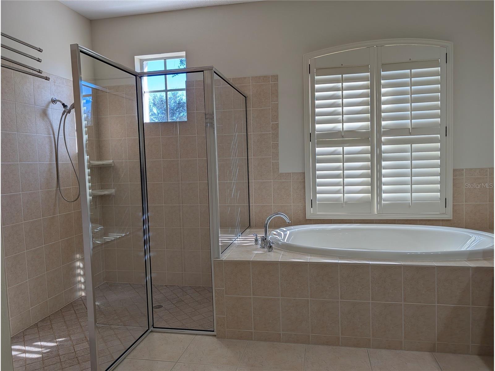 8492 Dunham Station Drive Tampa FL 33647 TB8470731 image25