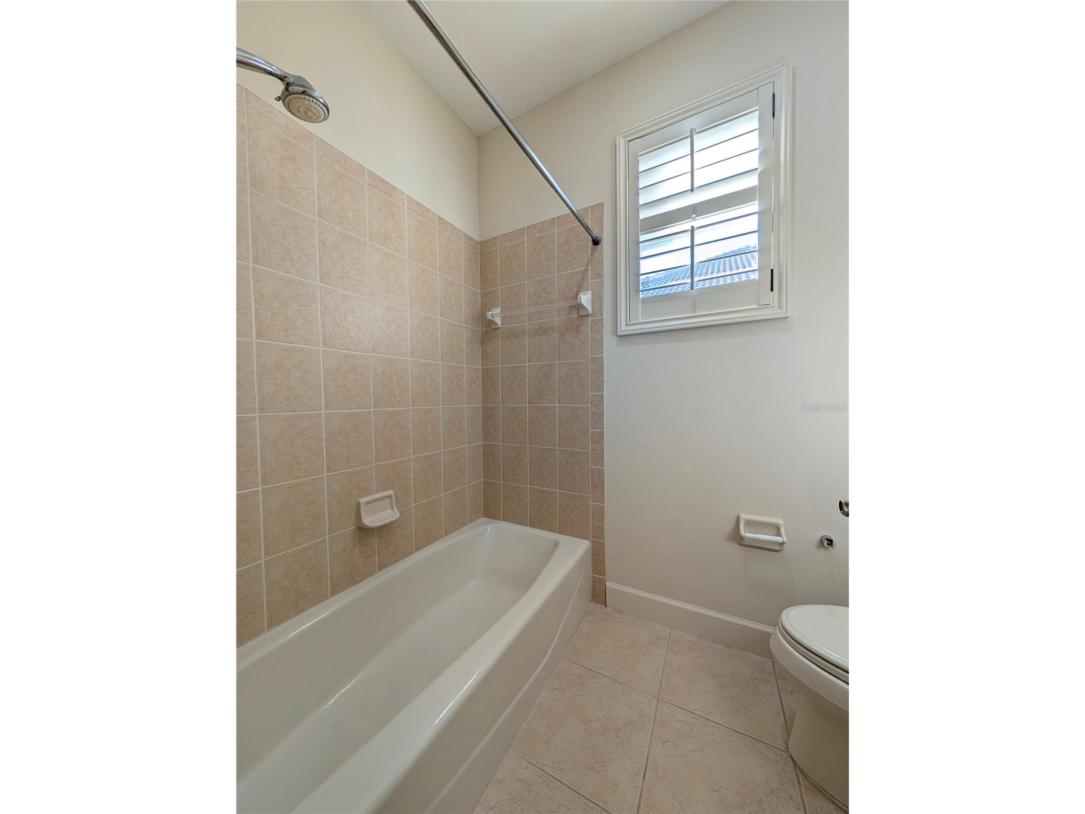 8492 Dunham Station Drive Tampa FL 33647 TB8470731 image38