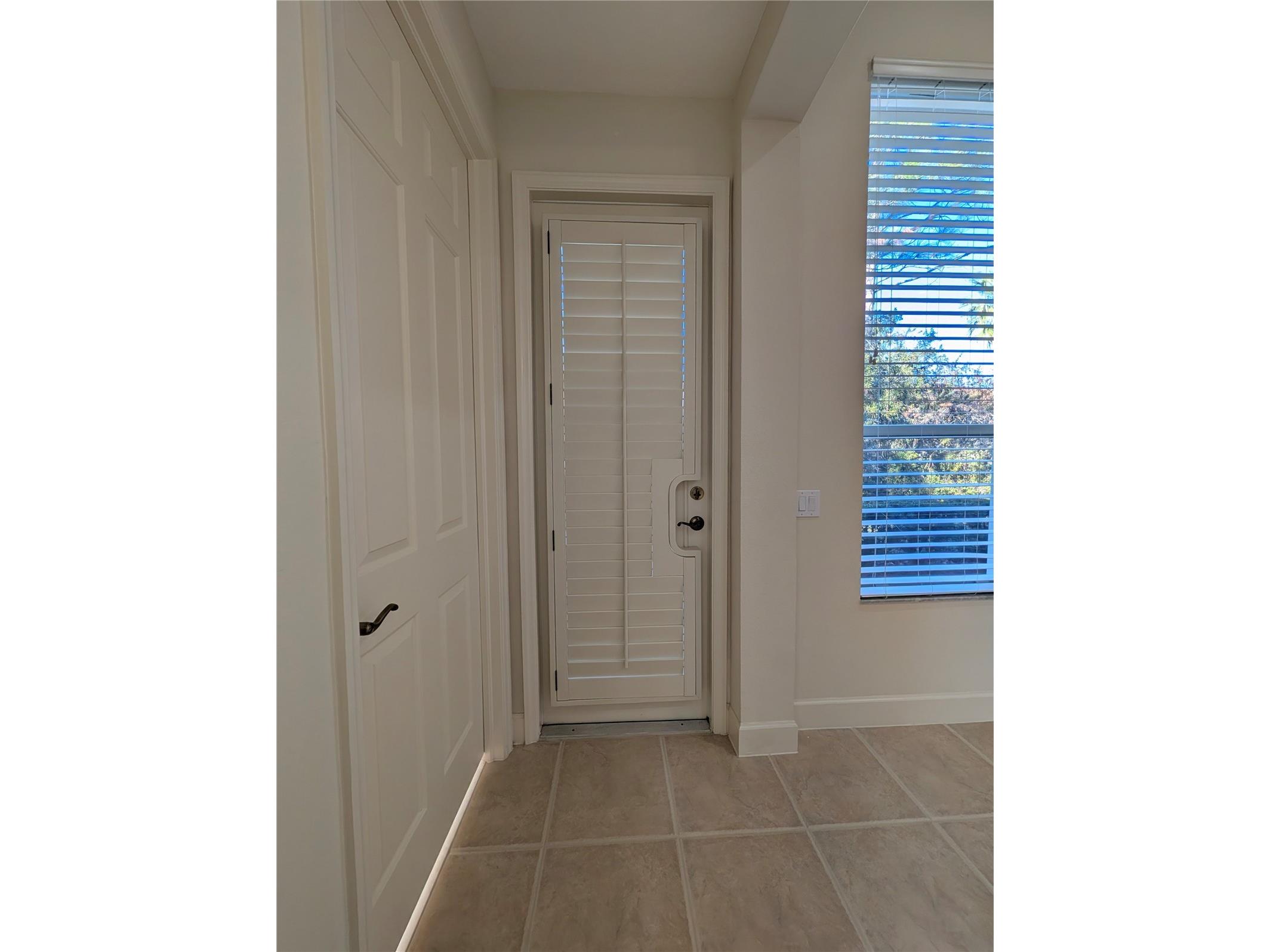 8492 Dunham Station Drive Tampa FL 33647 TB8470731 image45