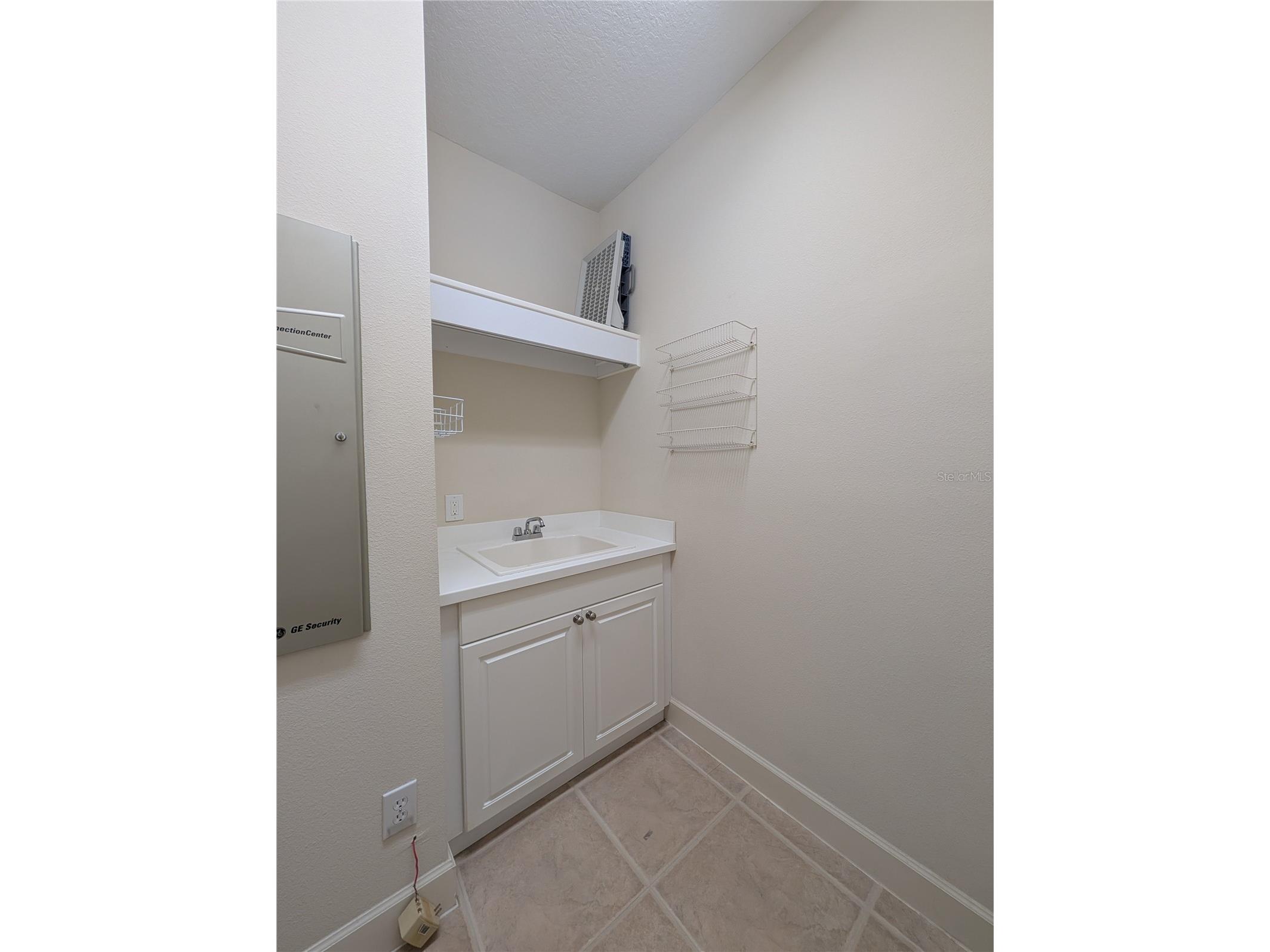 8492 Dunham Station Drive Tampa FL 33647 TB8470731 image49