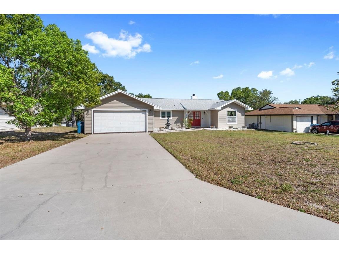 8492 Heather Boulevard Weeki Wachee FL 34613 W7864513 image1