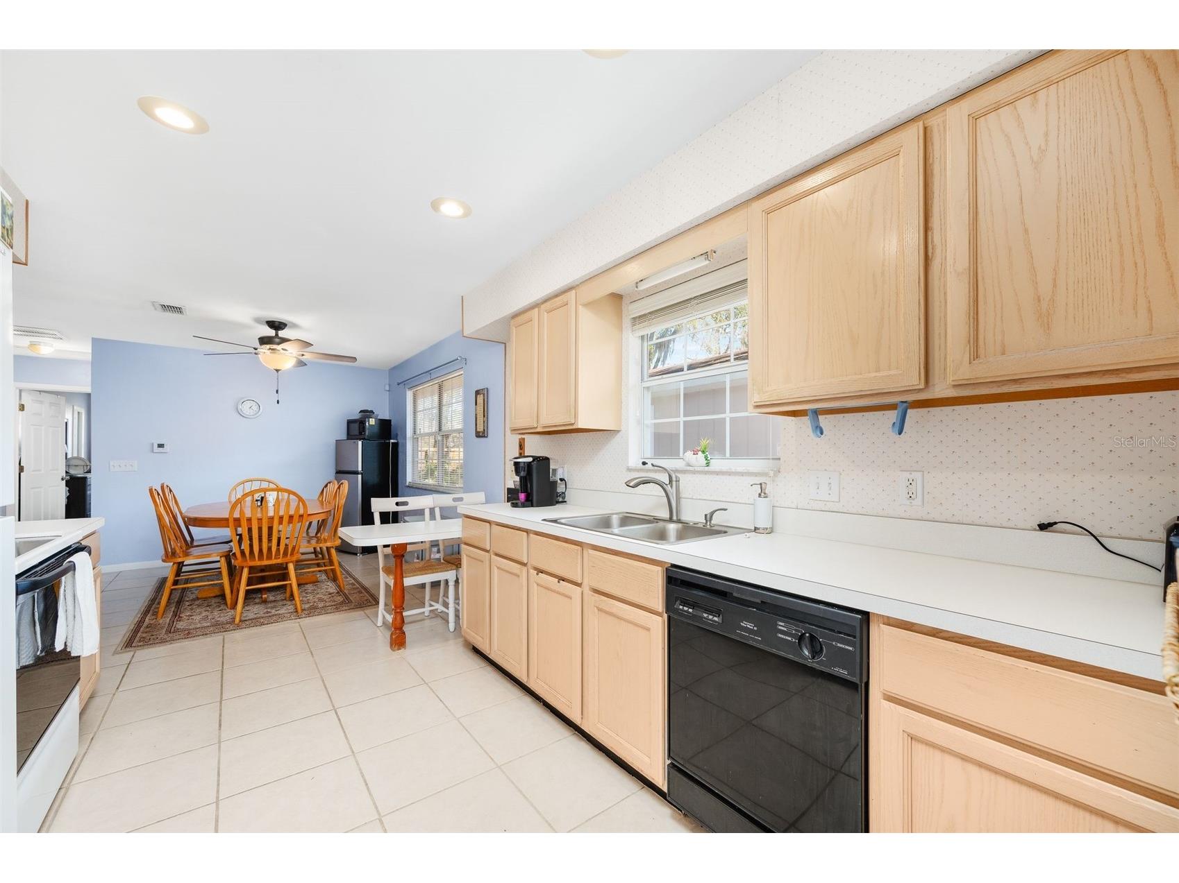 8493 NW 37th Terrace Gainesville FL 32653 GC537425 image12