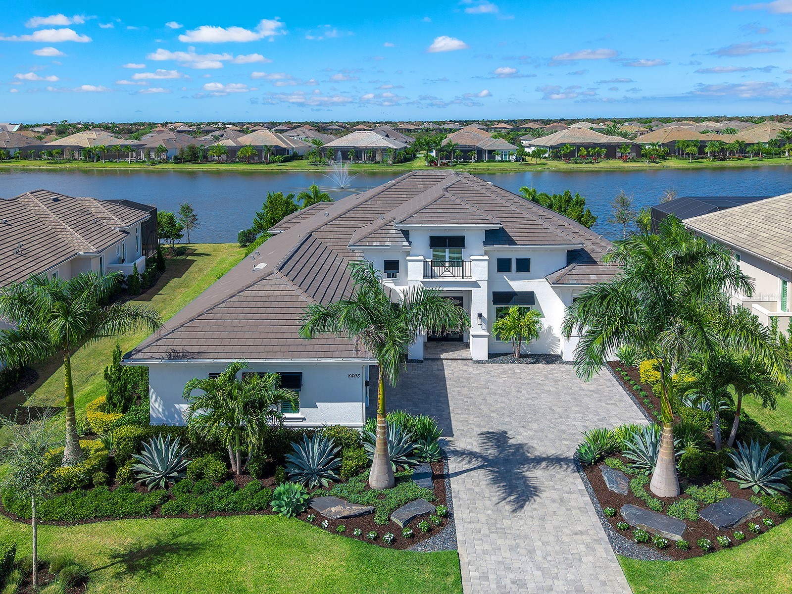 8493 Pavia Way Lakewood Ranch FL 34202 A4682757 image1