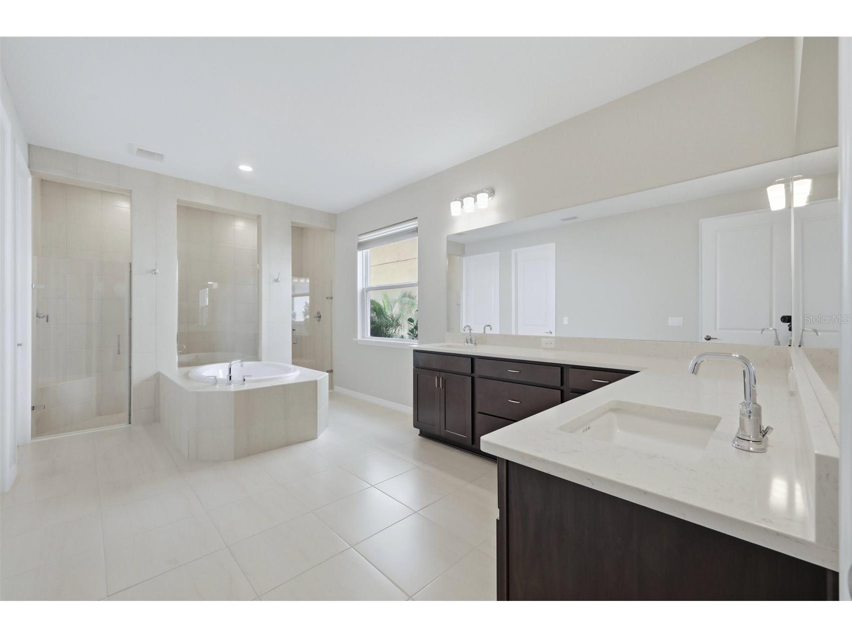 8494 Snowfall Street Sarasota FL 34241 A4696633 image12