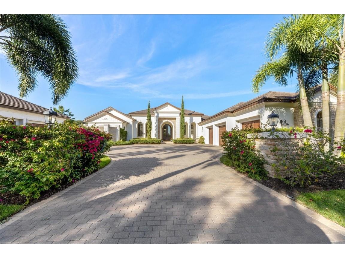 8495 Lindrick Lane Bradenton FL 34202 A4569371 image1